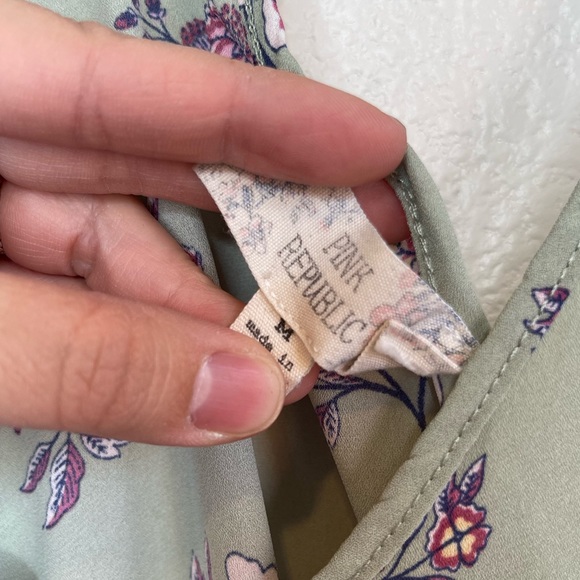 Pink Republic Green Floral Tank SZ M - Picture 3 of 4